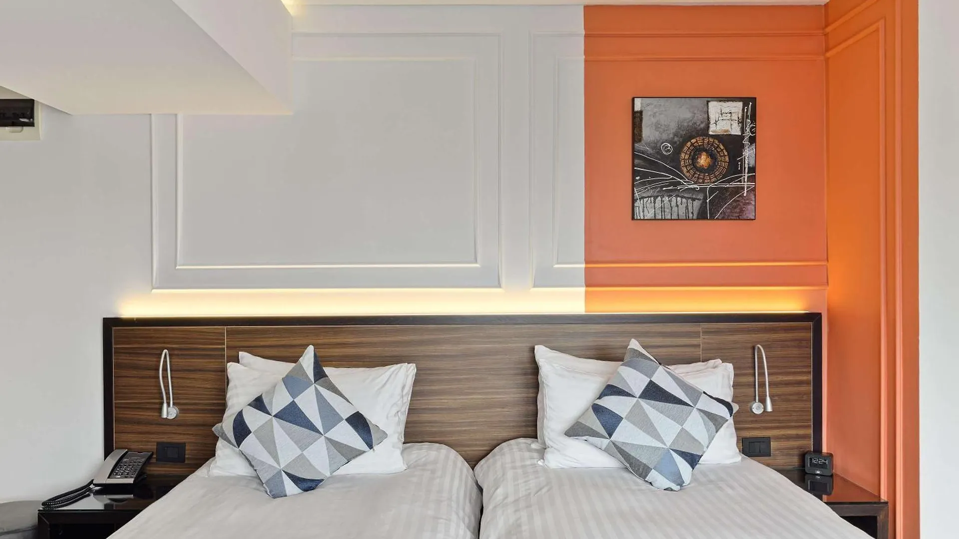 **** Hotel Bucharest Unirii Square - Handwritten Collection Rumänien